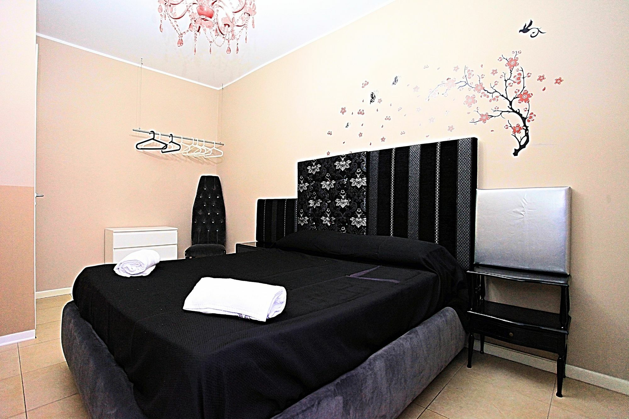 Boutique Saint Julians Apartment